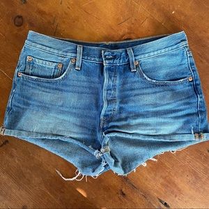 Levi’s 501 Cutoff Shorts
